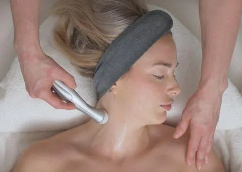 how micro currents can deliver skincare benefits for radiant results