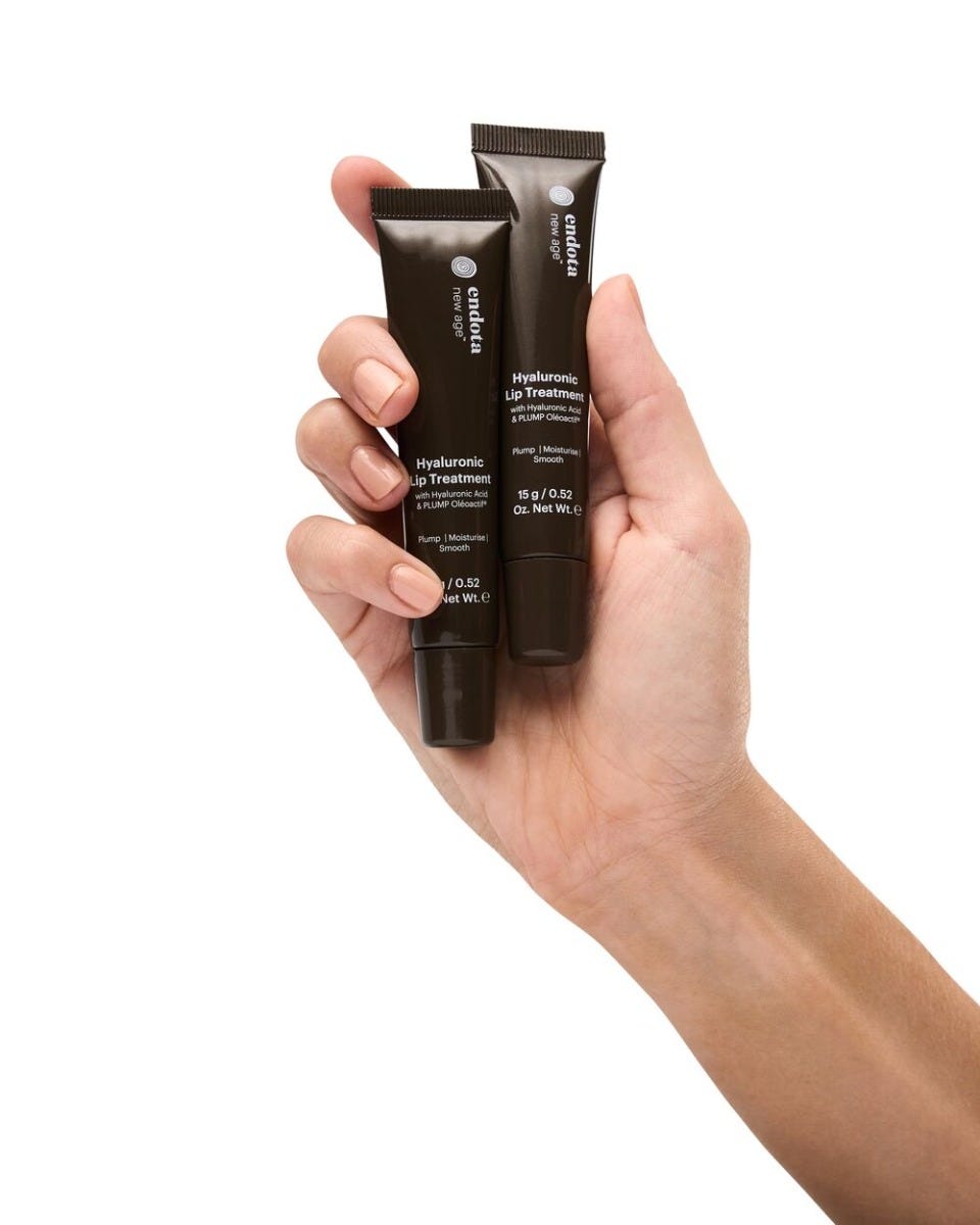 hyaluronic lip treatment in-hand
